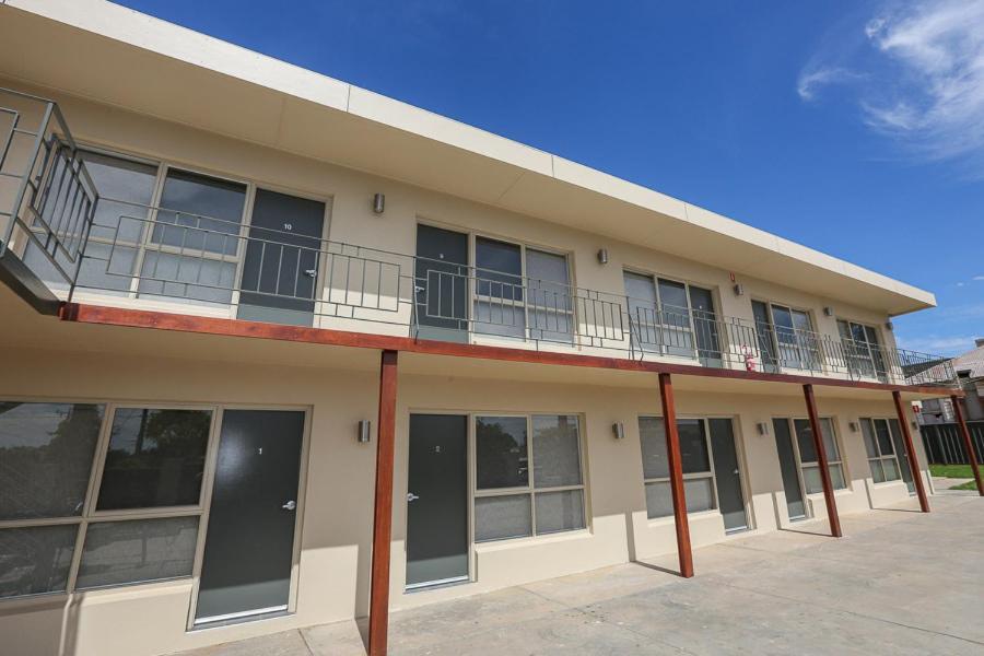 Seven Pines Motor Inn Mildura Bagian luar foto