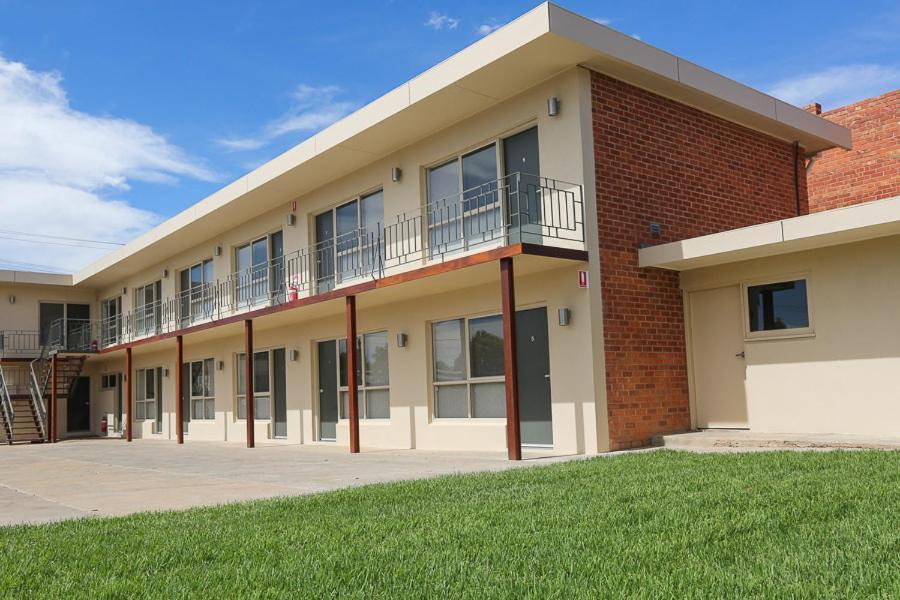 Seven Pines Motor Inn Mildura Bagian luar foto