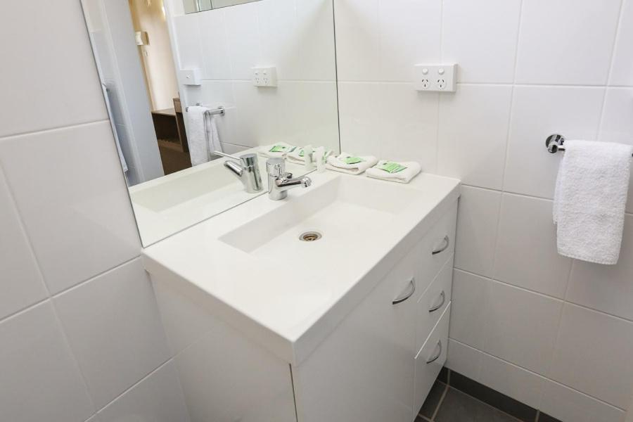 Seven Pines Motor Inn Mildura Ruang foto